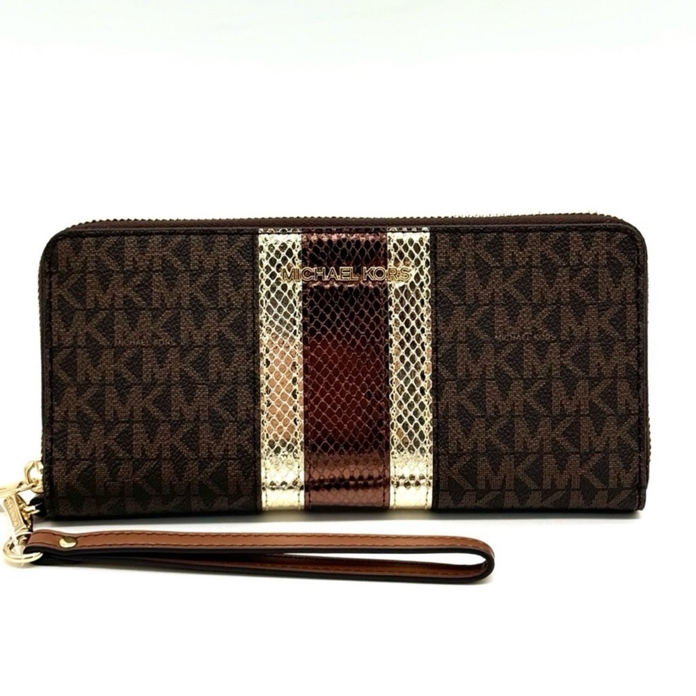 Michael Kors Large Continental Wallet Wristlet
Brown Multi